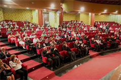 حفل تخريج مندوبي الرعايا للعمل الراعوي الإجتماعيّ في مسرح الجامعة في فرن الشباك